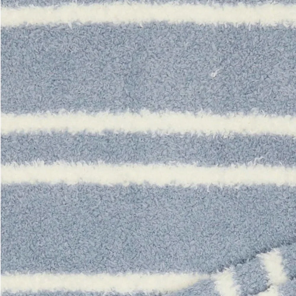 NWT Barefoot Dreams CozyChic double striped throw in moonbeam/cream- 45” x 60”